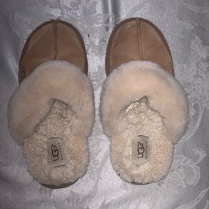 UGG Kid’s Cozy II Scuff Slipper
